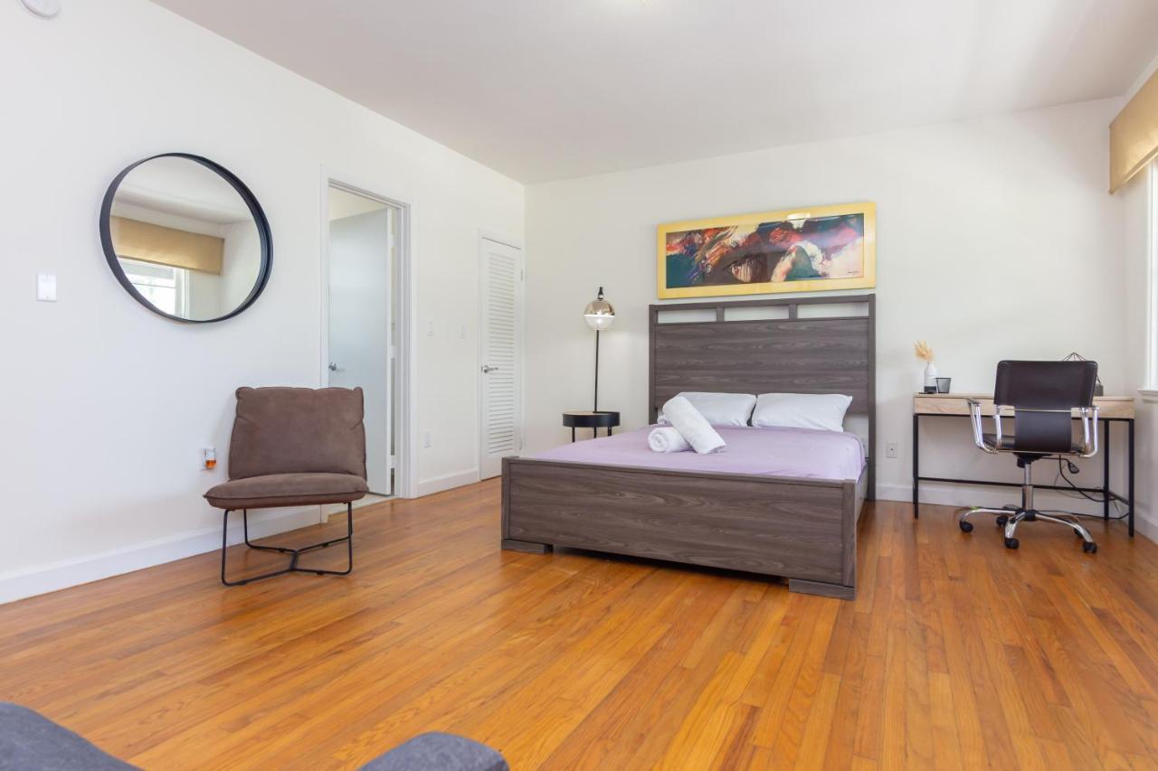 Las Olas Studio - 5 Minutes From Las Olas Beach Fort Lauderdale Bagian luar foto